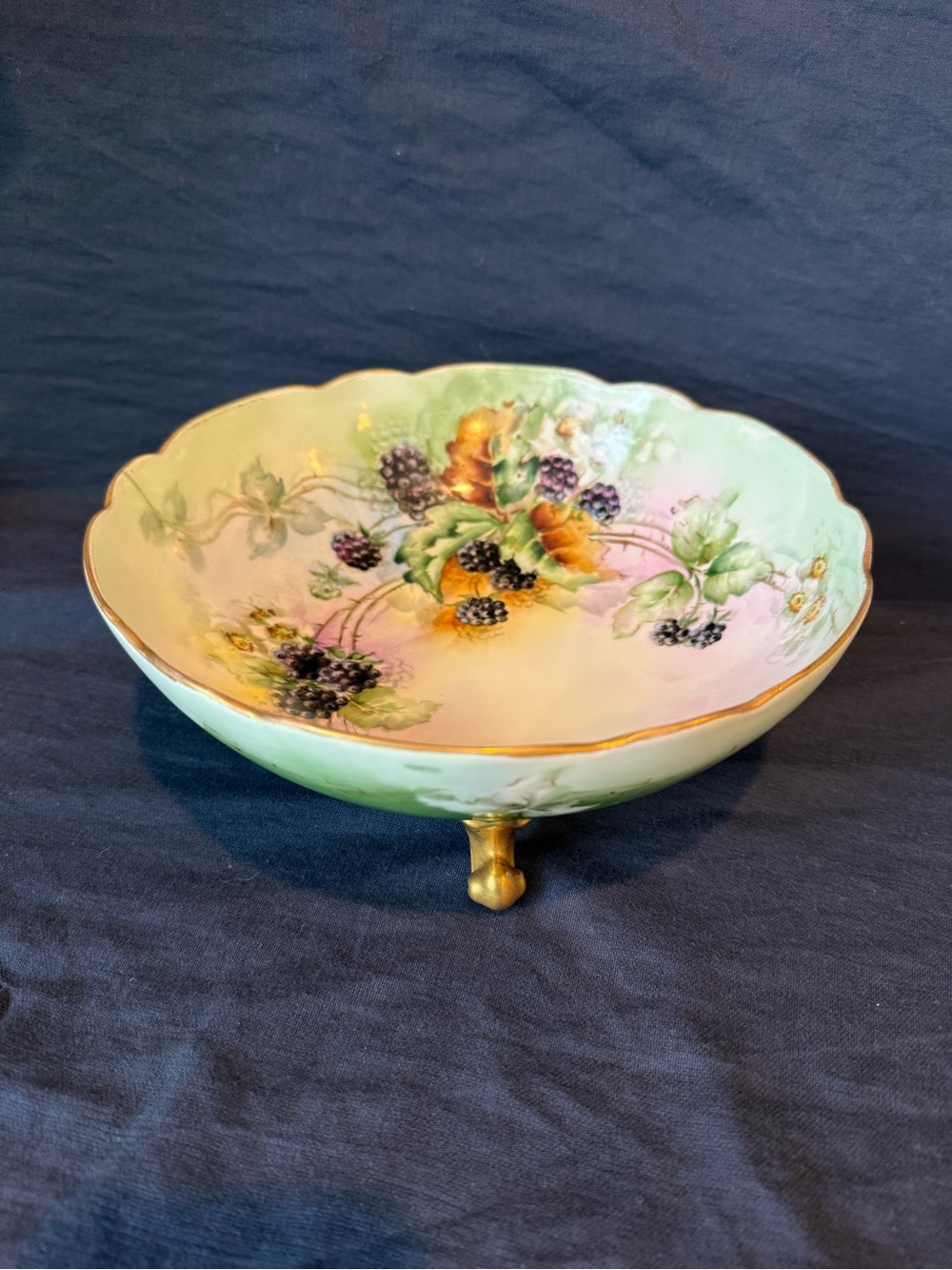 Vintage Limoges La Seynie Blackberry Fruit Bowl Paris France Signed